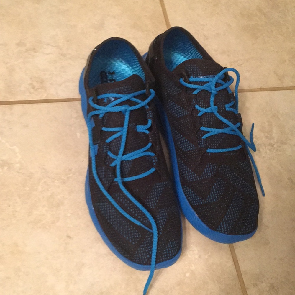 Under Armour Speedform Apollo men’s running shoes